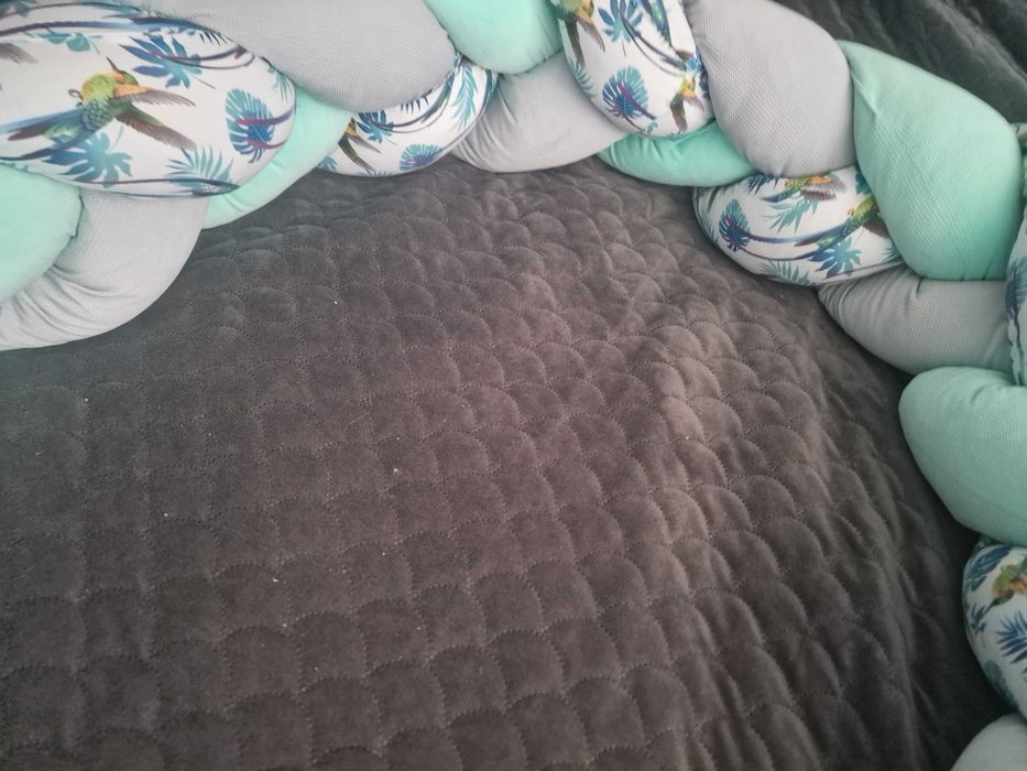 Warkocz do łóżeczka dla dziecka