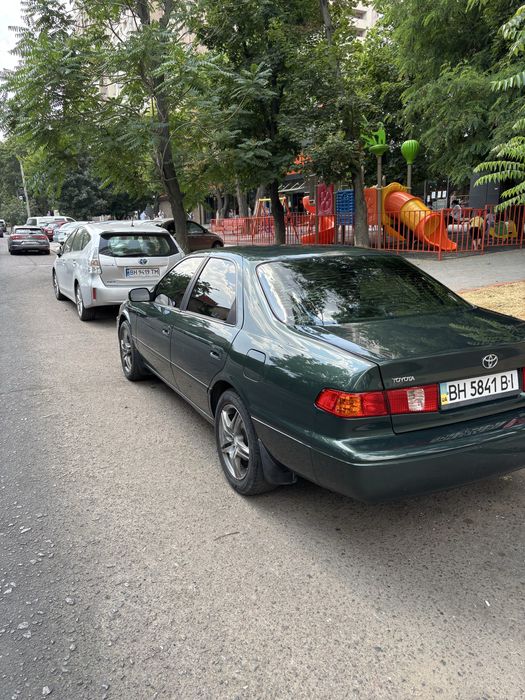 Toyota Camry 20