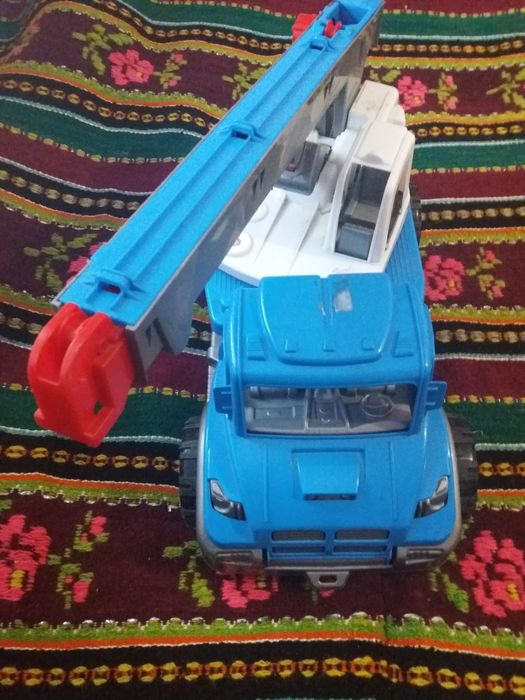 Підйомний кран дитяча іграшка