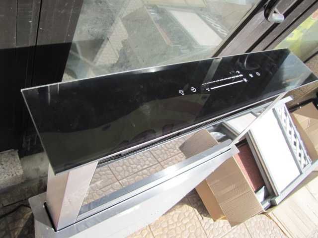 Okap wysuwany z blatu do zabudowy 60cm czarny Klarstein Royal Flush