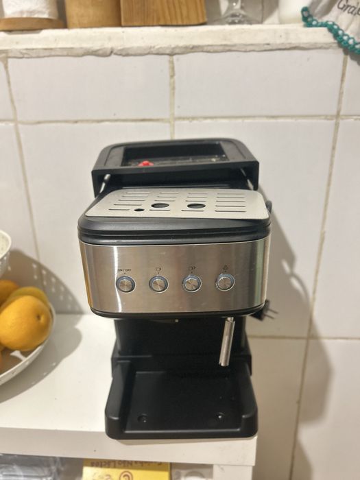 Máquina de café em pó