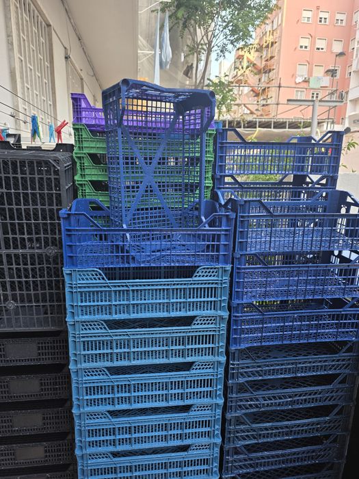 Caixas plásticas vários tamanhos