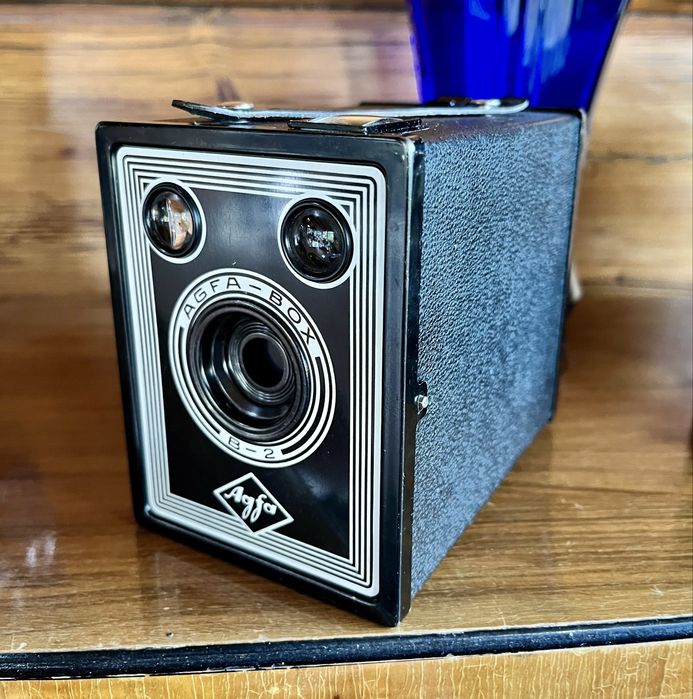 Antiga maquina fotografica Agfa box B-2