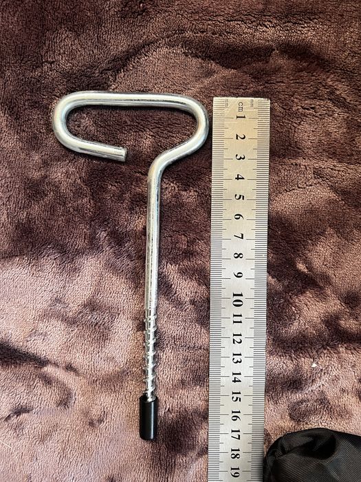 Kotwy lodowe do namiotu wędkarskiego