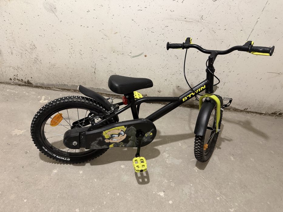 Btwin discover dark hero 16