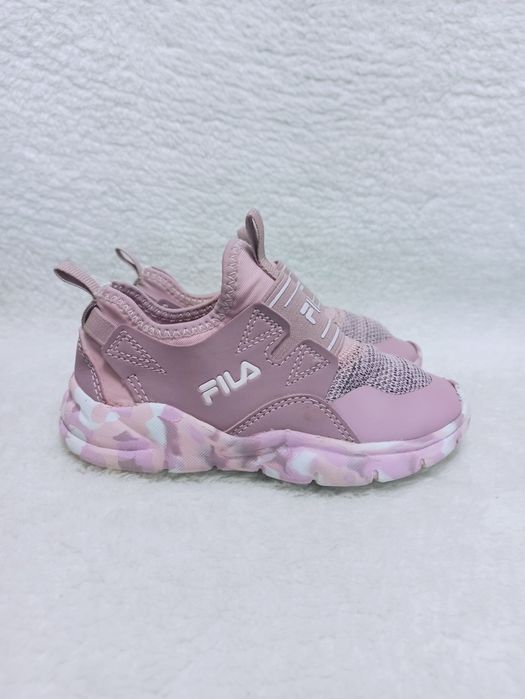Оригінал FILA 26 розмір, устілка 16.5 см,кросівки для дівчинки