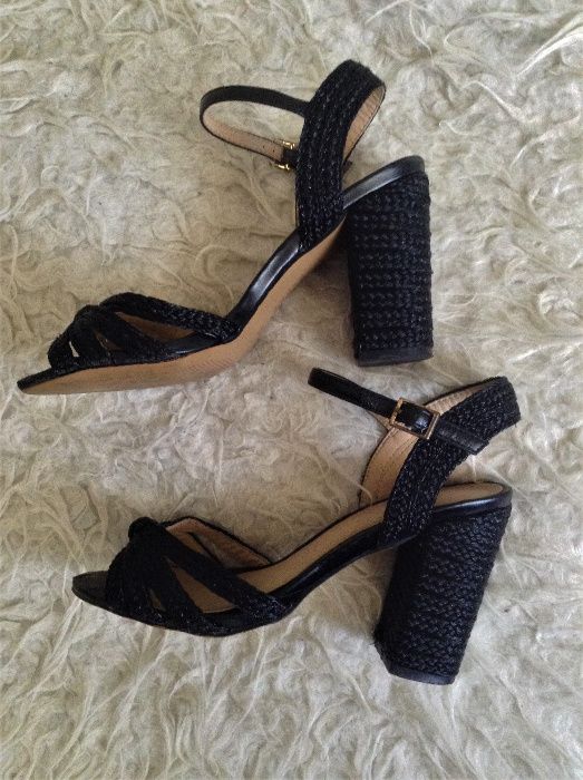 Sandálias pretas ASOS