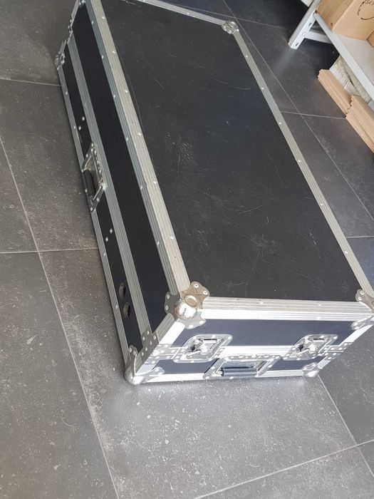 Case de dj para cdjs e mesa de mistura