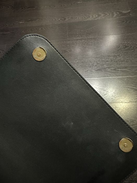 Продам сумку Love Moschino