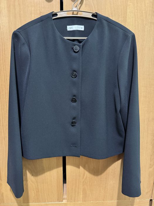 Жакет Zara.