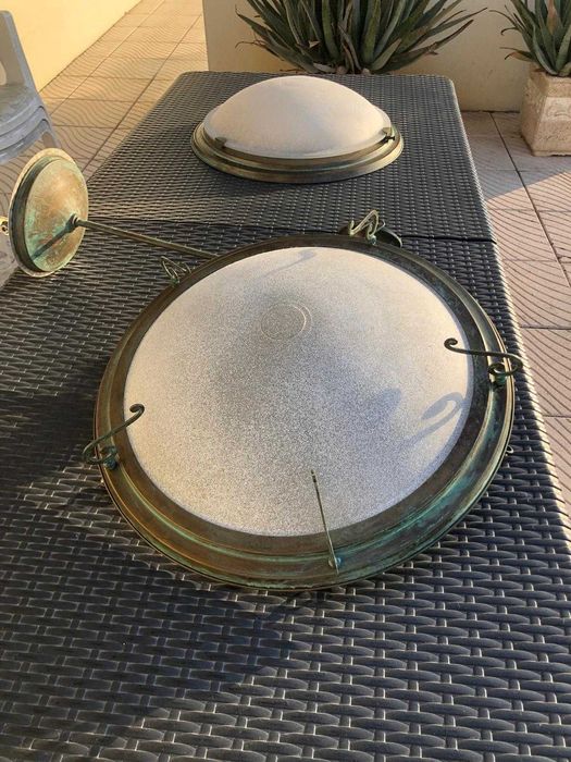 Conjunto de candeeiros de teto em metal e vidro de murano