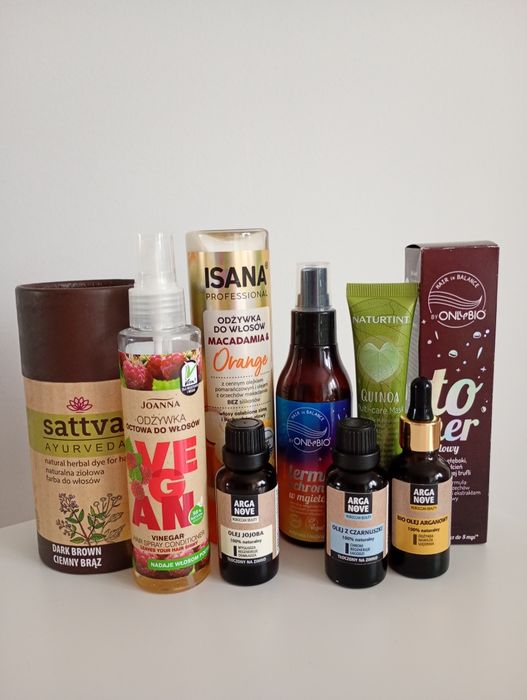 Zestaw kosmetyków do włosów dla brunetki nowe i używane