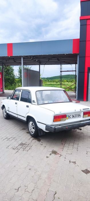 Продам ВАЗ 2107 інжектор