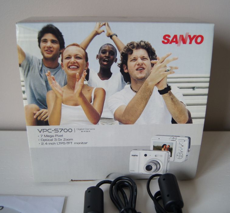 Sanyo Digital Camera VPC-570064550854918786123