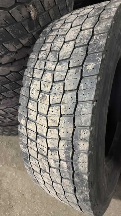 Шина 295/80 R22.5 скат резина вживана (ведуча вісь) БУ