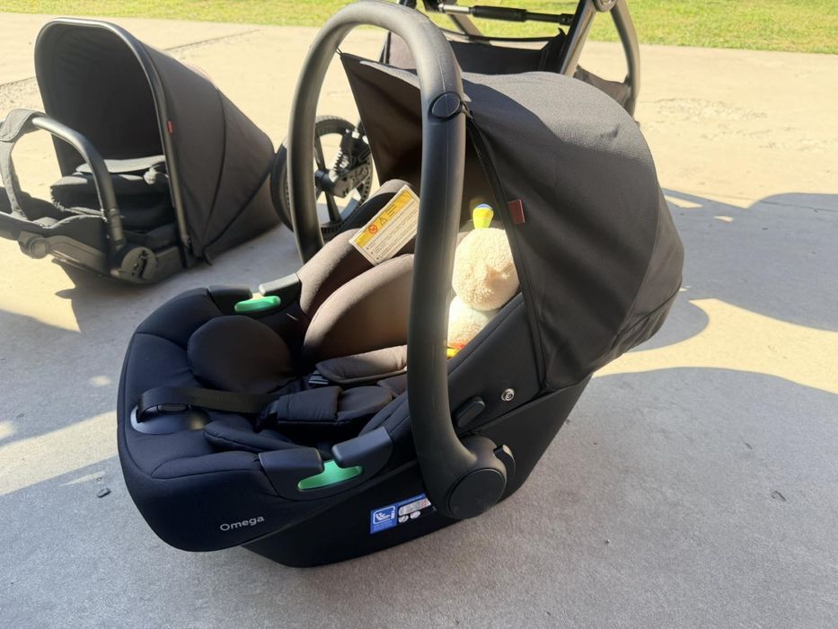 Коляска дитяча Carrello Omega