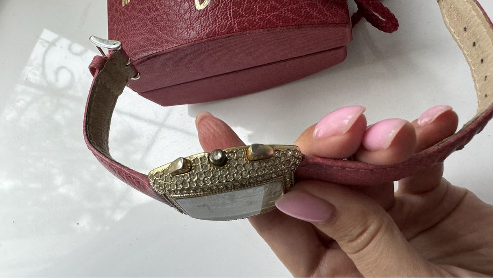 Часы le chic cl 4084 g, кварцевые Франция