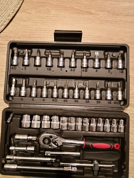 Zestaw Nasadek narzedzia dla mechanika