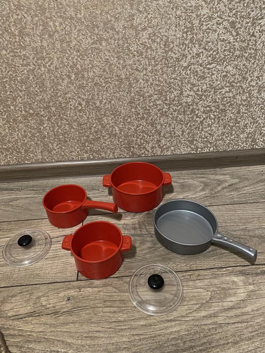 Дитячий посуд іграшковий