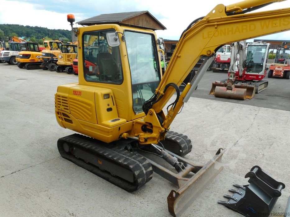 Міні-ЕКСКАВАТОР всі види робіт Ямобур Гідромолот