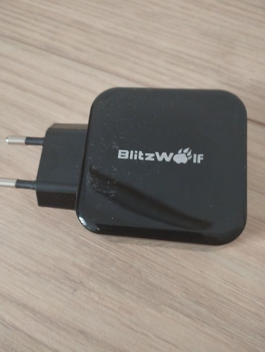 Ładowarka blitzwolf BW-S6