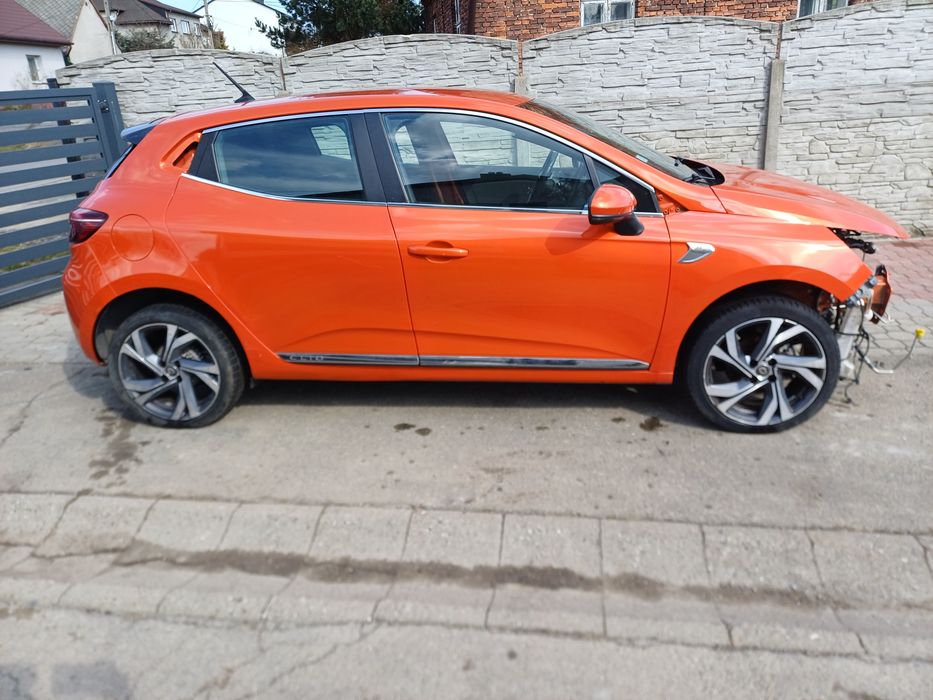 RENAULT CLIO V  1.0 RSlibe benzyna na części próg pas ćwiartki