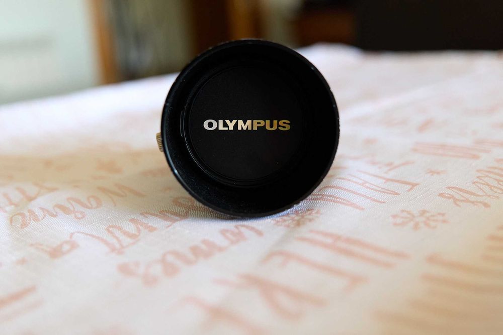 Olympus m.zuiko 75mm 1.8
