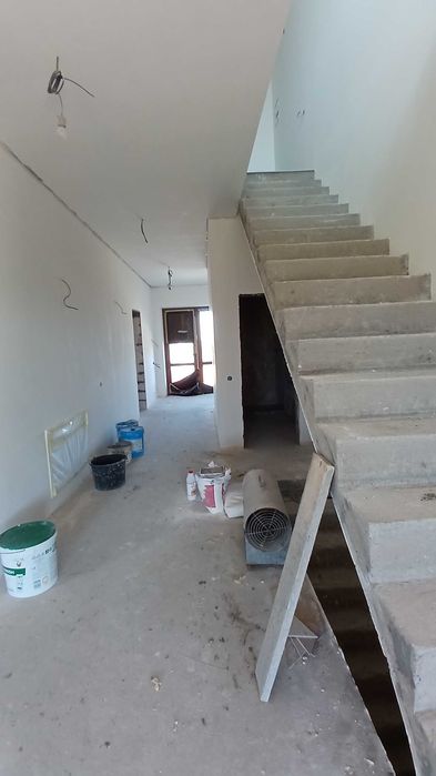 Продам Дуплекс. дом на 2 семьи вблизи Одессы. Малодолинское. 18 соток. Сухой Лиман.