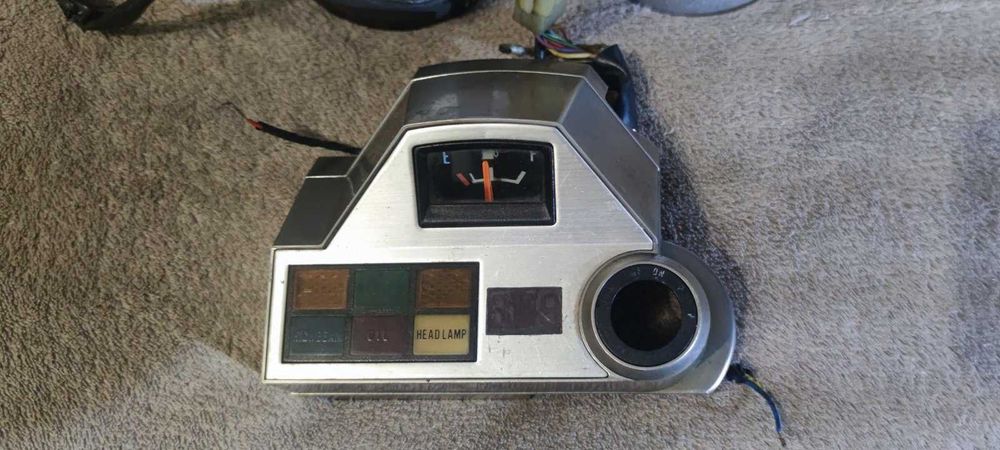 Панель приладів . Спідометр . kawasaki VN750