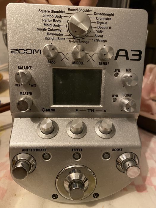 Zoom A3 Prem Amp acústico e processador de efeitos