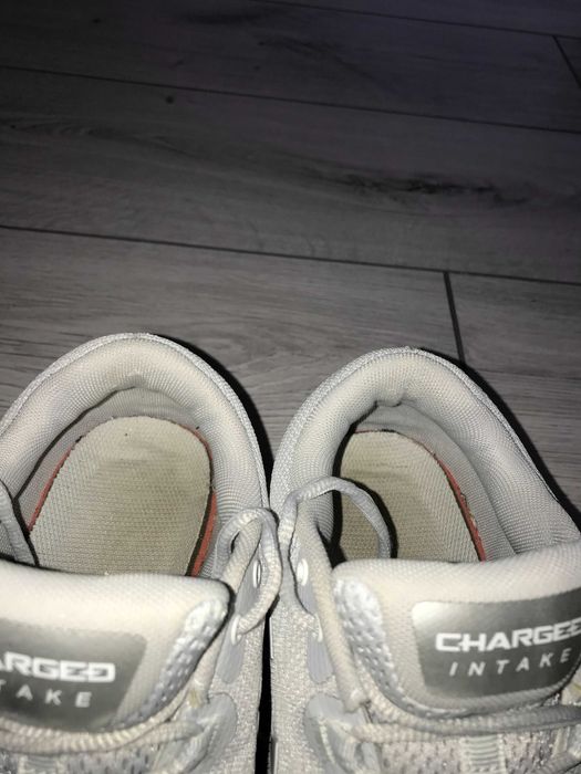 Buty Under Armour Charged Intake rozm. 40,5