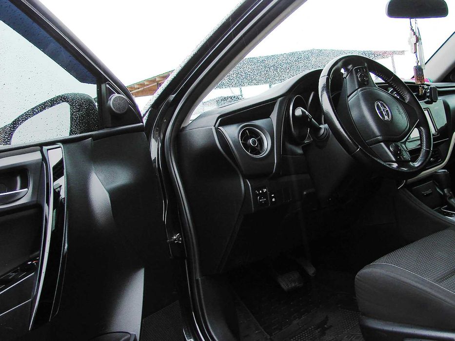 Scion IM (Toyota Auris) 1.8 АВТОМАТ 2016 год