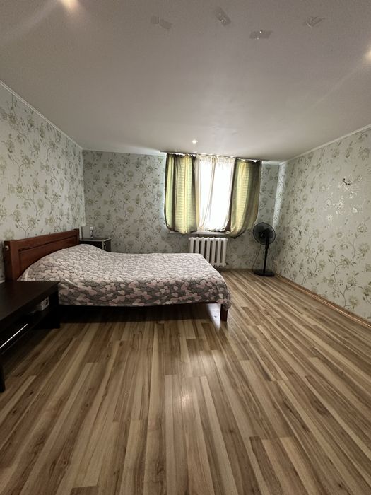 **Частина Будинку в Центр. Районі 157 кв.м. З Ремонтом!