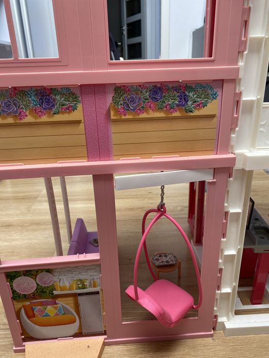 Domek dla Barbie