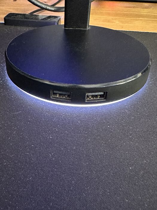 Razer Base Station v2 chroma