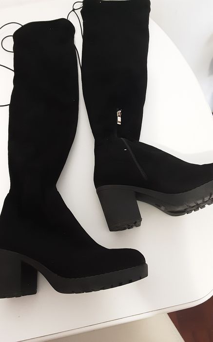 Botas cano alto 38 tamanho
