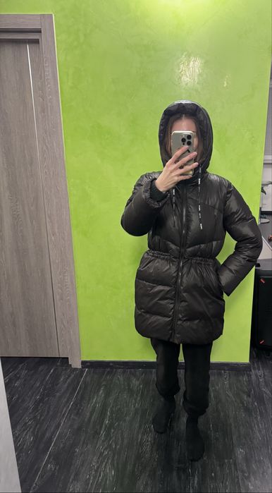 Пуховик Svea (шведская торговая марк)