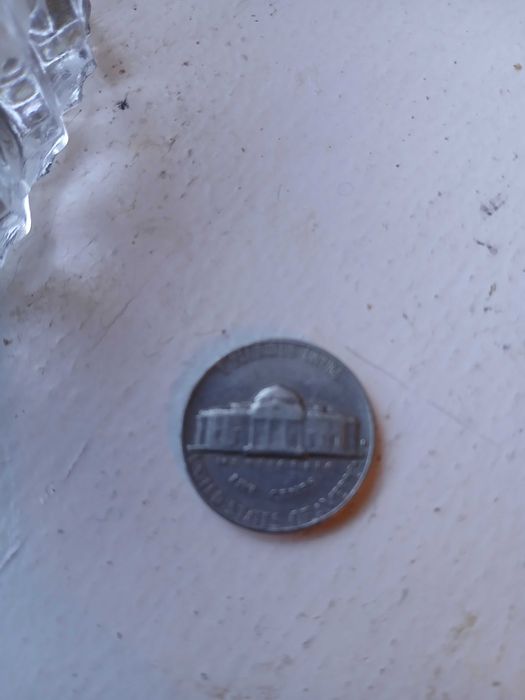 Продам різні монети/ монеты