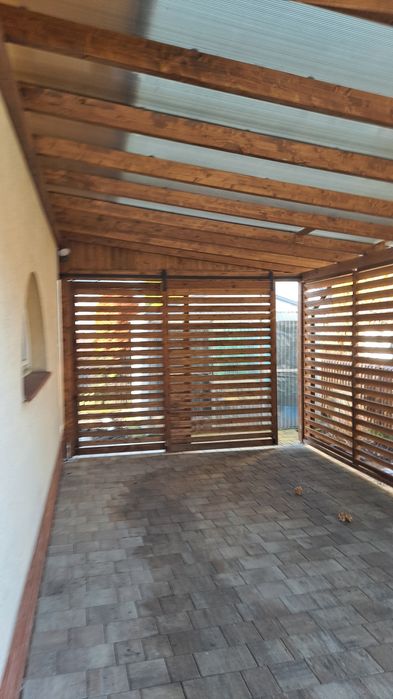 Odsprzedam wiatę garażową