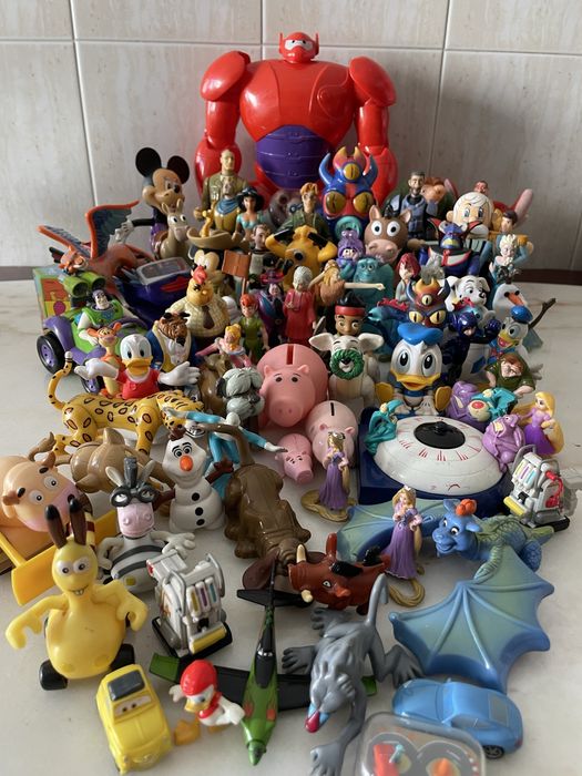 Coleção de +70 figuras Vintage e Modernas  Disney Pixar Brinquedos