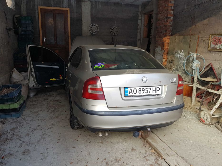 Авто Шкода Октавія