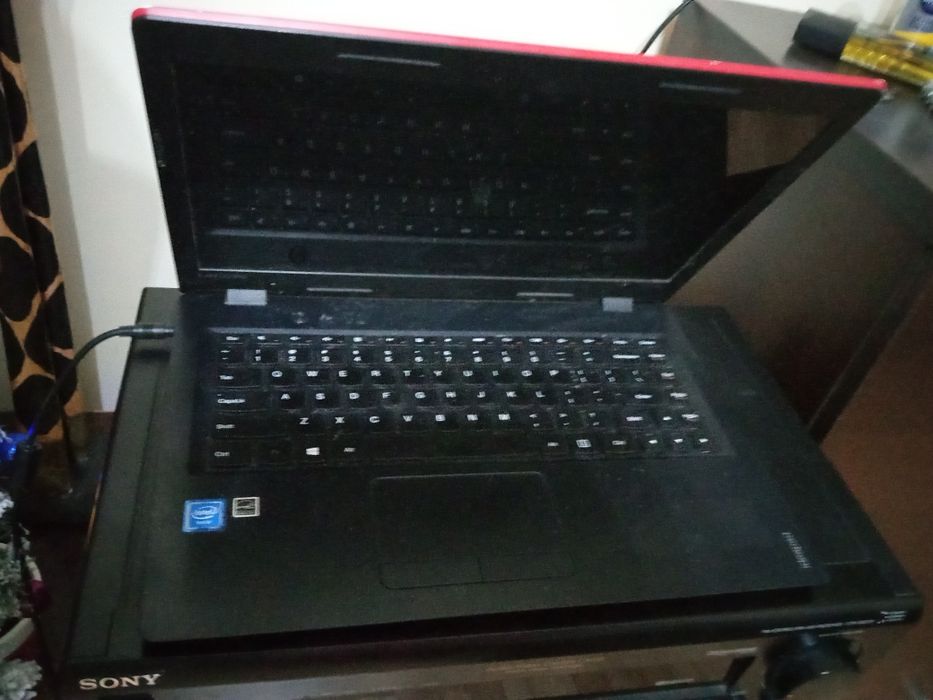 Laptop Lenovo 100s 14ibr uszkodzona matryca na części
