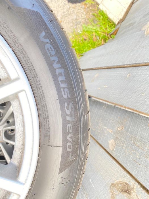 Резина 225/50 R17 Hankook Нова !