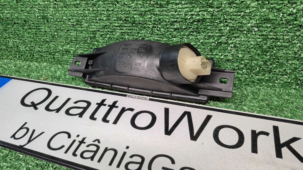 Pisca Frente BMW E30 Ref. 631.31386011 / 631.31380964R NOVO Original BMW