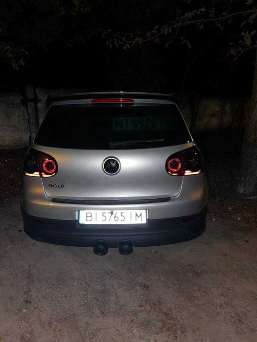 Tylny zderzak Volkswagen Golf 5 V (2003–2008) w stylu GTI R32