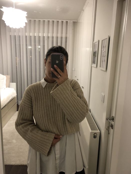 Malha bege/creme bsk tam L