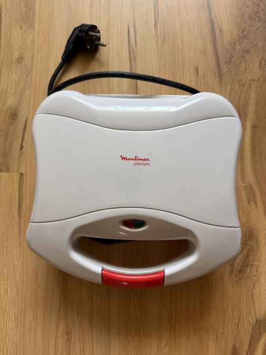 Бутербродниця Moulinex