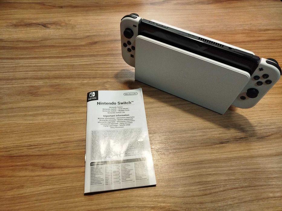 konsola nintendo switch oled