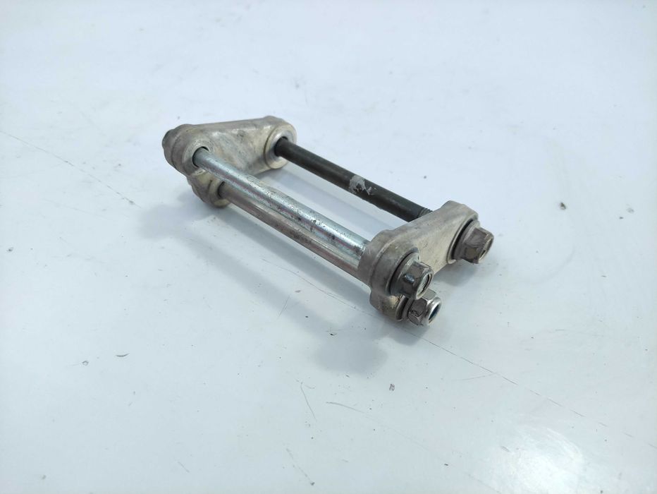 Suzuki Rmz 450 05do08 Mocowanie silnika dolne Części