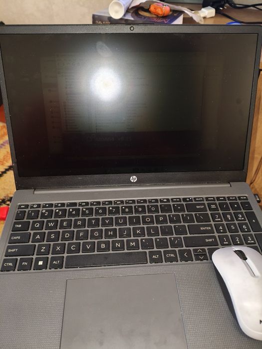 HP 255 G10 AMD Ryzen 3 7320U/8GB DDR5 /128/